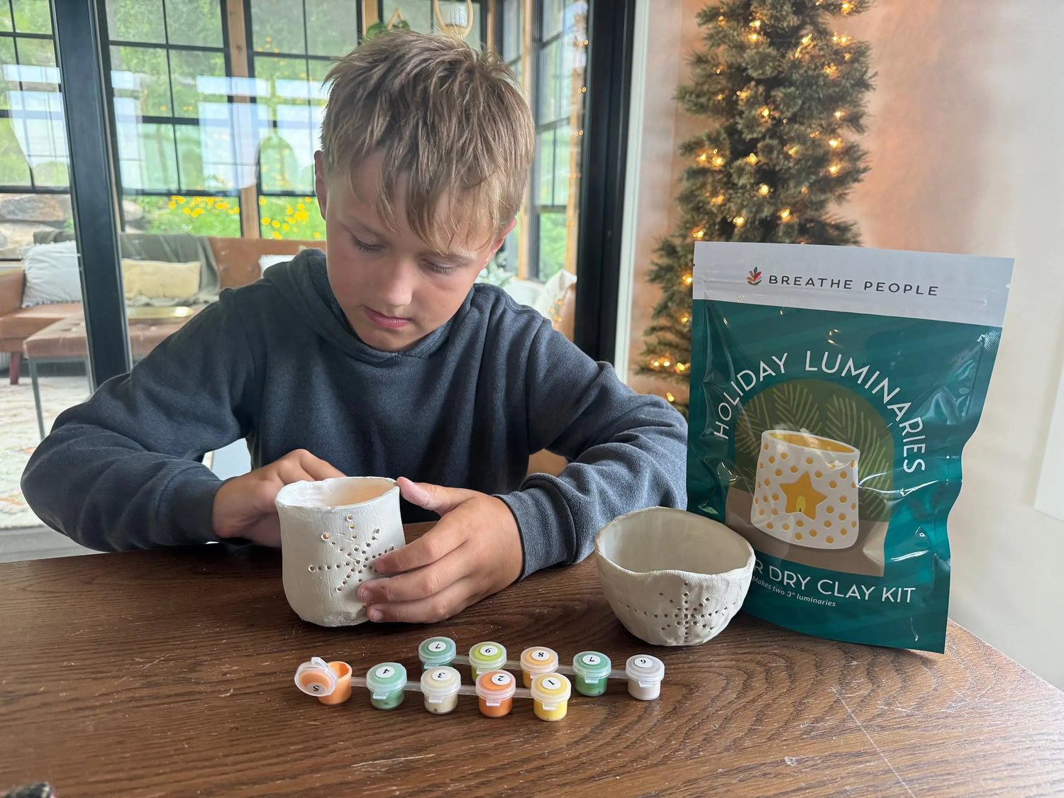 Cozy Glow: Holiday Luminary Clay Kit