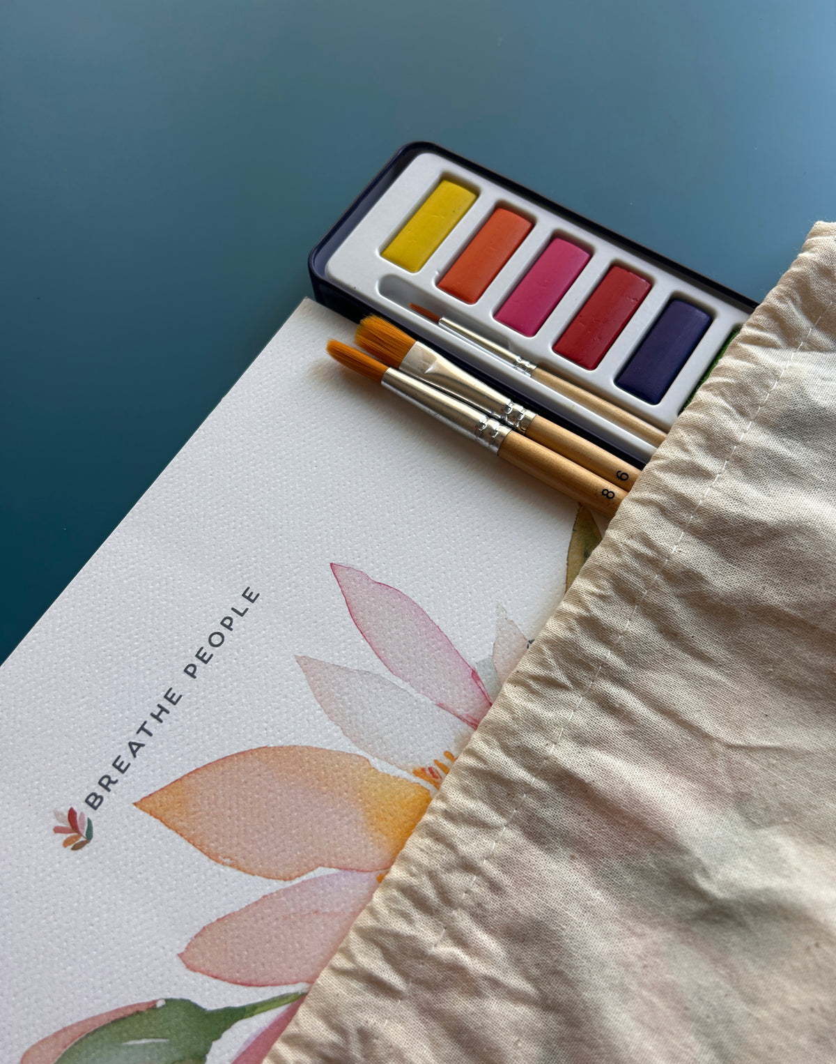 Meditative Watercolor Art Book Gift Set: Paints & Brushes